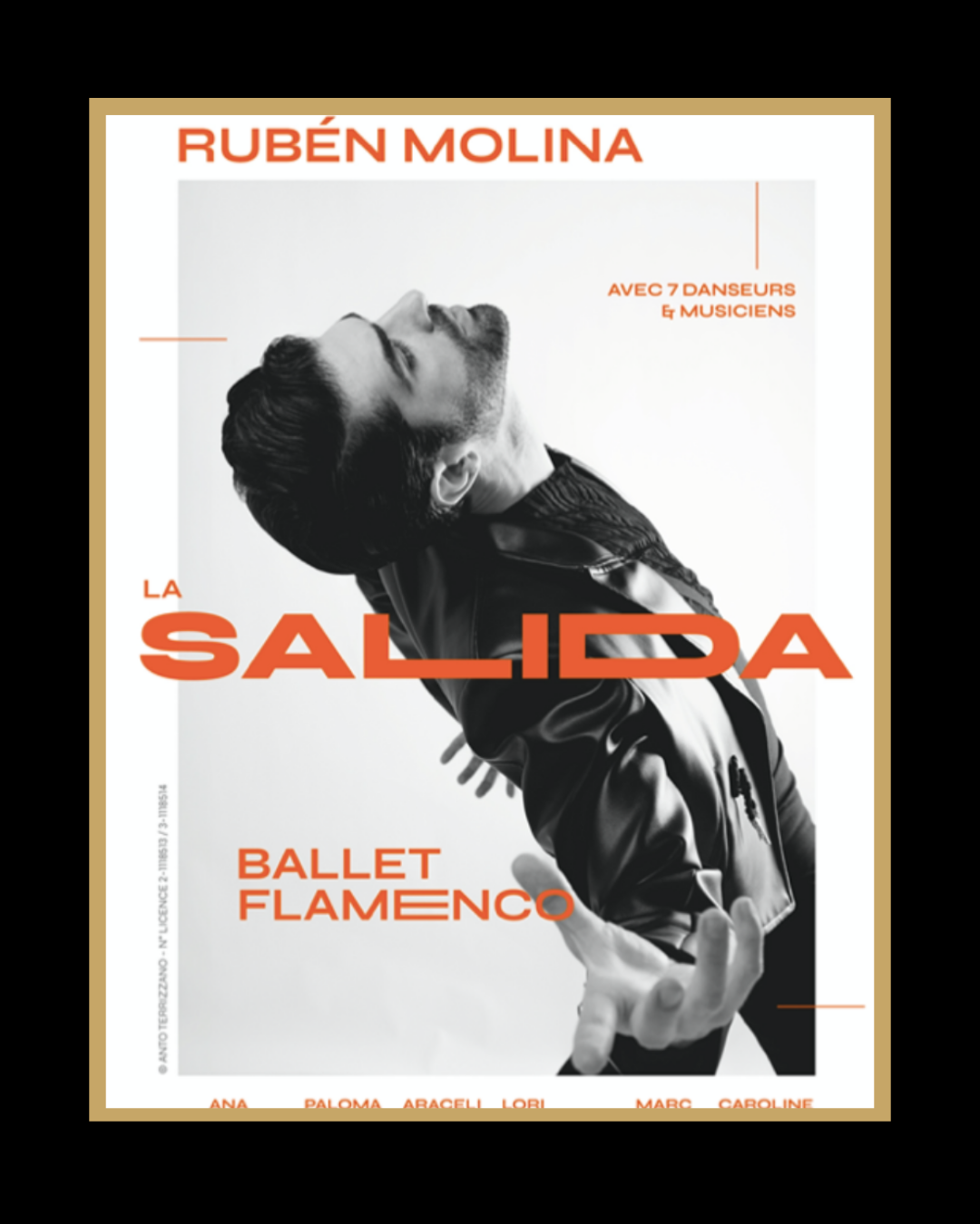 danseuse flamenco en robe rouge lors du spectacle La Salida à la Scala de Paris